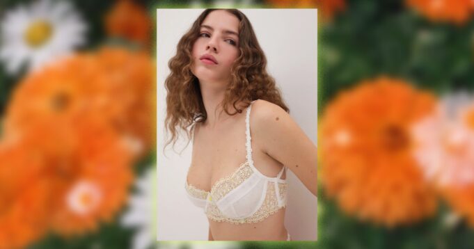 For Love & Lemons Is Reviving The ‘90s Daisy Trend