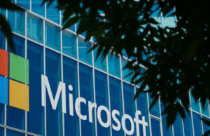 US senator blasts Microsoft for “negligent cybersecurity practices”