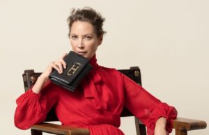 Christy Turlington Stuns in CH Carolina Herrera Campaign