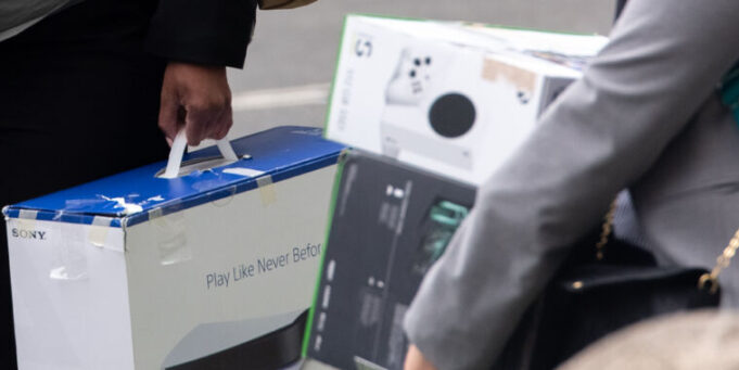 Judge sides with Microsoft in FTC injunction, unlocking final Activision battles