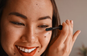 Too Faced Foreplay Mascara Primer Review