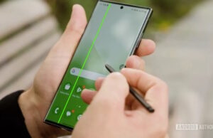 How to fix the green line issue on your Android phone’s screen