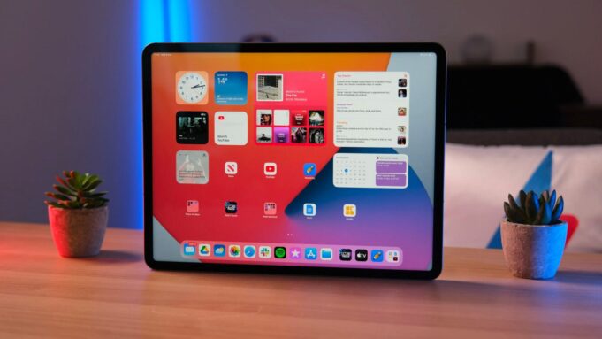 Did Samsung just confirm an iPad Fold or foldable MacBook?
