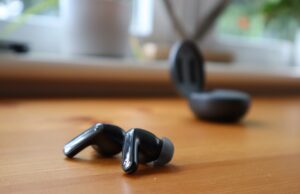 The 5-star LG Tone Free UFP8 earbuds are now less than half price