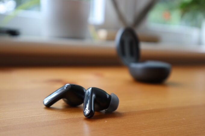 The 5-star LG Tone Free UFP8 earbuds are now less than half price