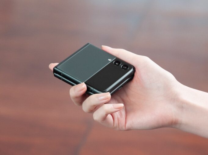 The Galaxy Z Flip 4 price has plummeted after Samsung’s announcement