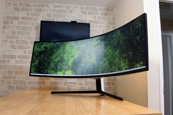 The six best wide displays you can buy