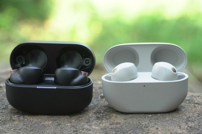 Simple Sony WF-1000XM5 change fixes the XM4’s only real flaw