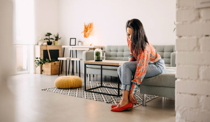 These Lightweight, No-Break-In Leather Flats Are Finally Back in Stock After Thousands of Shoppers Begged for Their Return