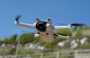 Drone enthusiasts will love this Prime Day DJI bundle