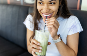 How To Make Digestion-Soothing Mint Coffee