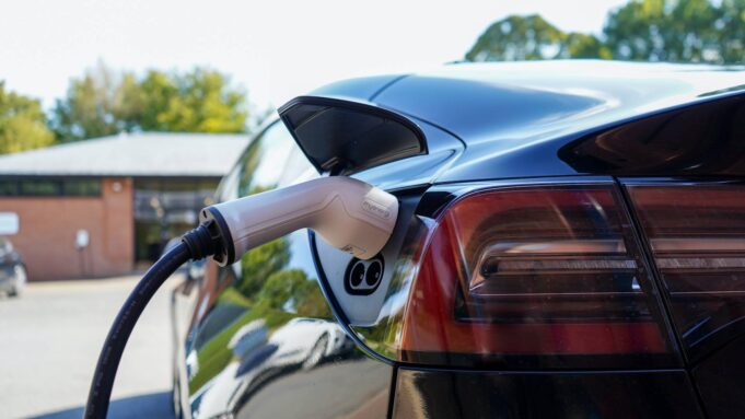 Electric Vehicle Charging: A New Partnership for North America