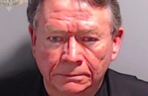 LAWFARE: Pastor Stephen Cliffgard Lee Turns Himself In At Fulton County Jail in Georgia RICO Case – Poses For Mugshot with Clerical Collar | The Gateway Pundit