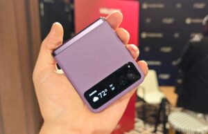 The Razr 40 is a bargain folding phone at this price