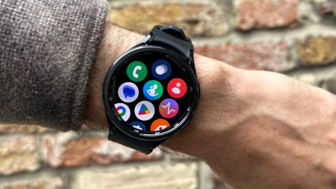 Which Samsung watch should you buy?