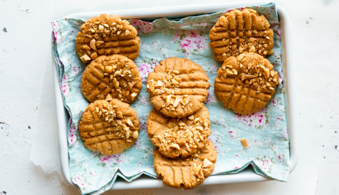 2-Ingredient Banana Oatmeal Cookies for Gut Health