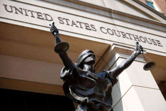 Trump Asks Court To Delay His 1/6 Trial Until 2026