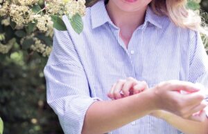 Put a Pimple Patch on Mosquito Bite for Relief