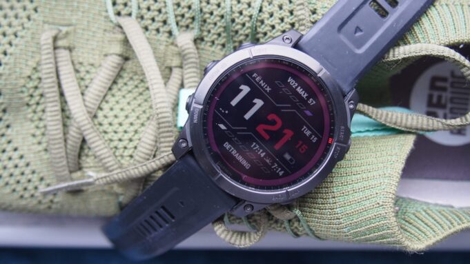 Hit your fitness goals with this Garmin Fenix 7 price cut