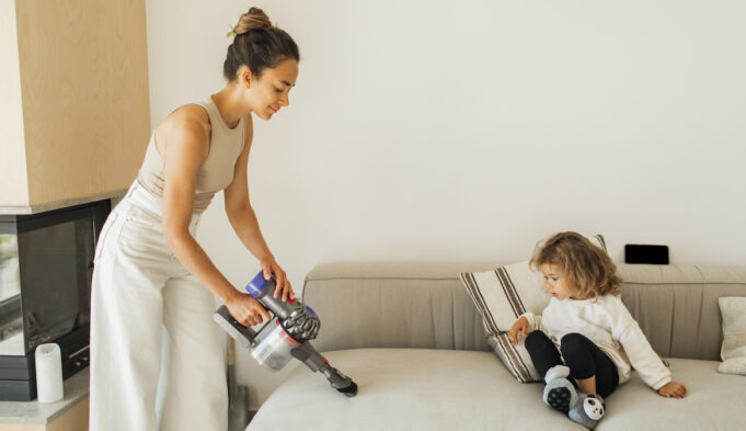 The 2 Favorite Vacuums of a Housekeeping Expert