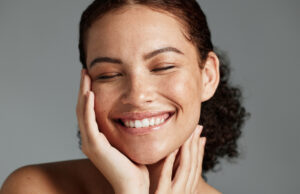 Olay Super Serum Offers 5 Anti-Aging Benefits