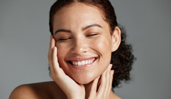 Olay Super Serum Offers 5 Anti-Aging Benefits