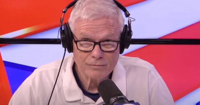 Boston Talk Host Howie Carr Describes How Journalism Used to be Blue Collar But is Now Ruled by Liberal Elites (AUDIO) | The Gateway Pundit