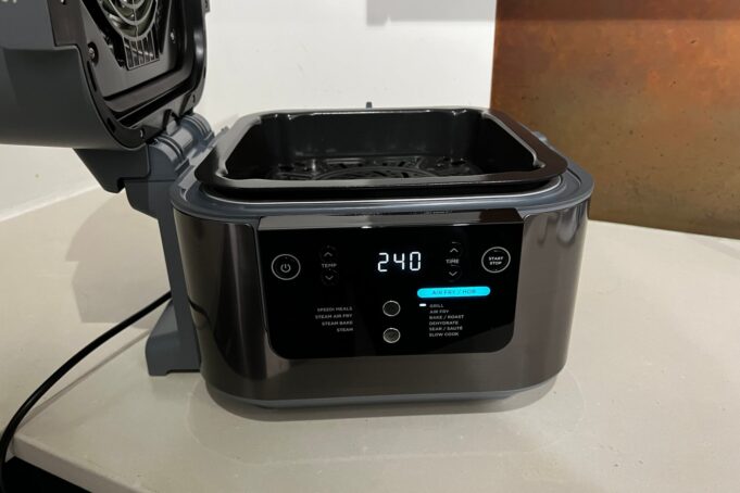 You won’t believe how cheap this Ninja 10-in-1 air fryer is right now