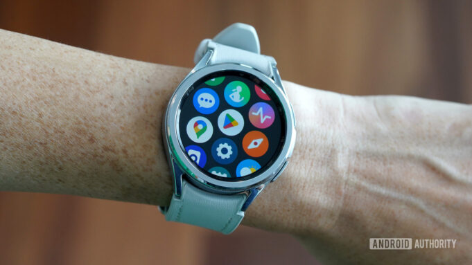 Google Wear OS 4: Features, release date, and more