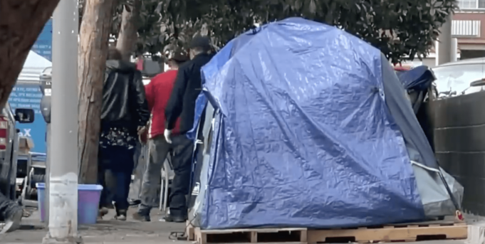 San Francisco’s Sold-Out ‘Doom Loop’ Tour of Drug-Infested City Cancelled, Counter ‘Positive Walk’ Ends Up with Same Tour of Addicts and Homeless Camps | The Gateway Pundit