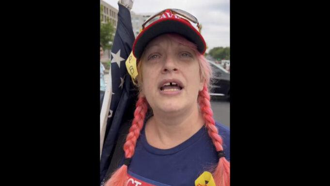 Small But Passionate Crowd Of Trump Supporters Show Up Outside DC Courthouse