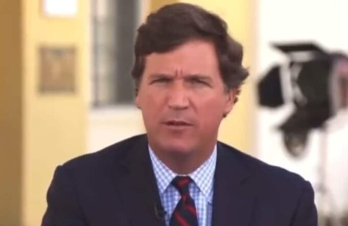 Tucker Carlson’s Biography Bombed And The Right Thinks It’s An Amazon Conspiracy