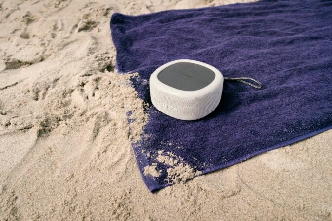 The Urbanista Malibu is a wireless speaker powered by sunshine