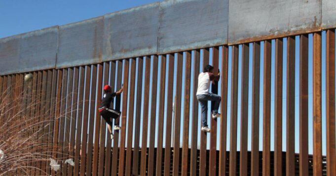 Human Trafficker With Ties to ISIS Helped Smuggle Migrants Across the Mexican Border — Prompting FBI Investigation | The Gateway Pundit