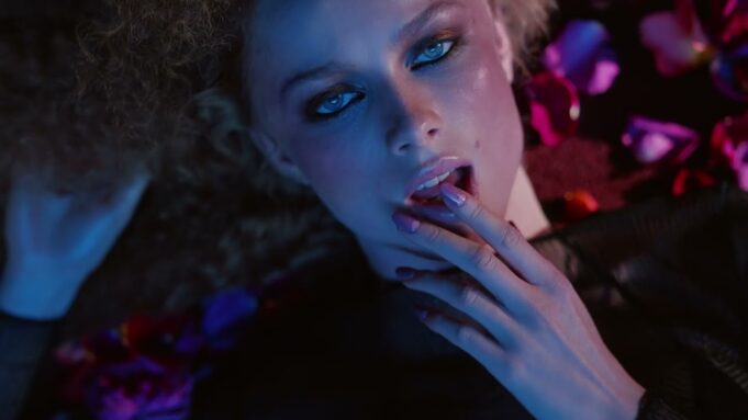 Tom Ford Café Rose Perfume: See the Glamorous Ad