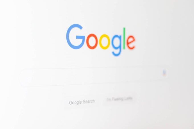 Exploring the Pros and Cons of Private Label Backlinks