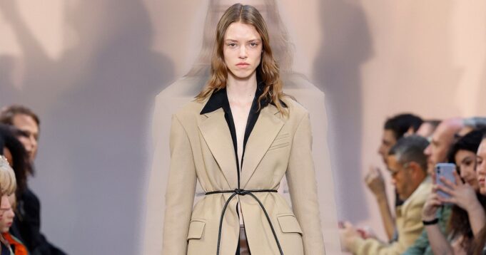 5 Minimalist, Highly Wearable 2023 Fall Fashion Items