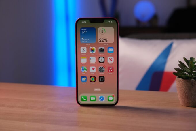 Forget the iPhone 15, this iPhone 14 deal is the smarter option
