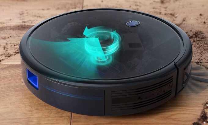 This powerful robot vacuum is going cheap on Amazon