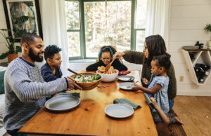 Eating Family Meals Boost Mental and Physical Health