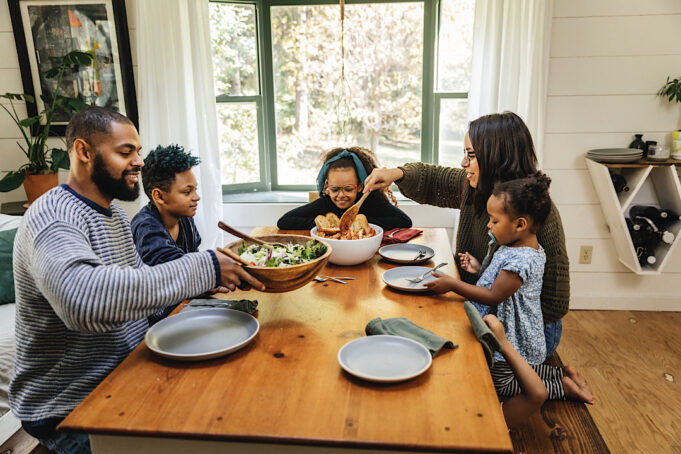 Eating Family Meals Boost Mental and Physical Health