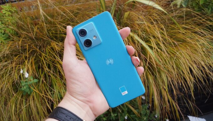 Motorola’s stylish Edge 40 Neo is here to shake up the budget market
