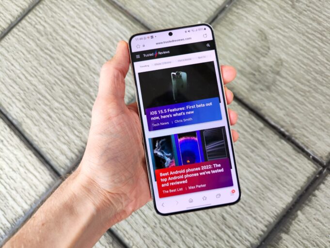 Here’s how to get the Galaxy S22 for just £339