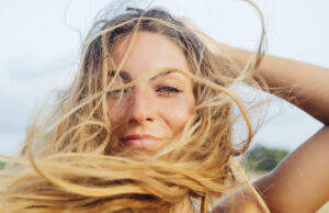 An Honest Review of the Nue Co. Supa Thick Shampoo & Conditioner