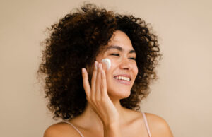 First Aid Beauty Ultra Repair Firming Collagen Cream