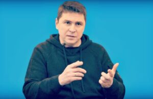 Advisor to Zelensky, Podolyak Says That China and India Have ‘Low Intellectual Potential’, Tries to Clarify His Words, Only Makes It Worse | The Gateway Pundit