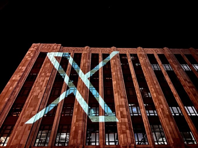 X tests charging new users $1 a year for full access