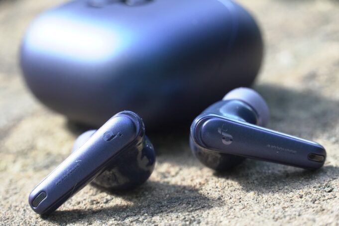 These award-winning ANC earbuds are going super cheap