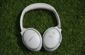 This Bose QuietComfort 45 deal is a Prime Day highlight