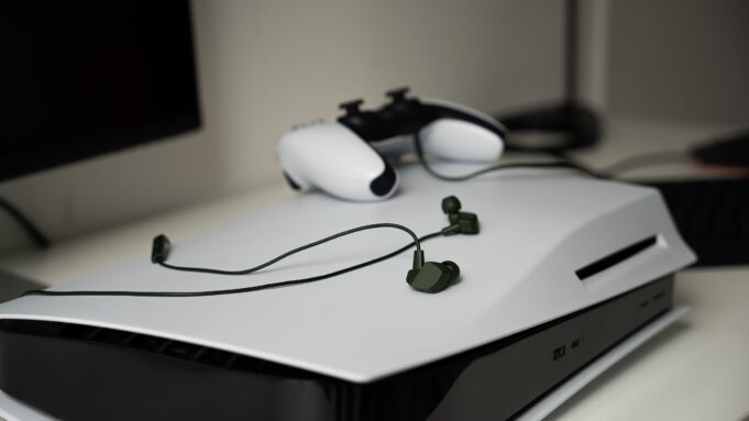 Final’s VR2000 in-earphones offers 3D audio performance for gamers